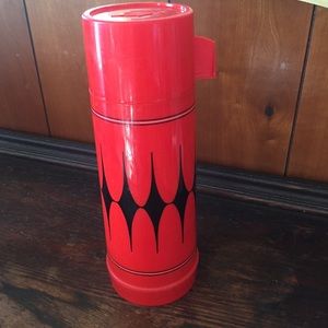 Vintage Aladdin Vanguard Thermos